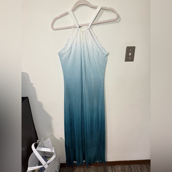 SHEIN White and Blue Halter Maxi Dress - Picture 2 of 4